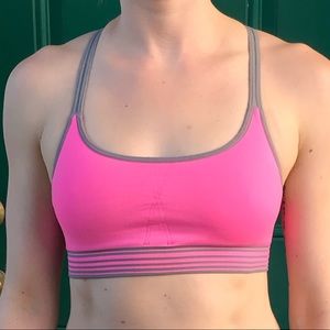 athleta bright pink sports bra